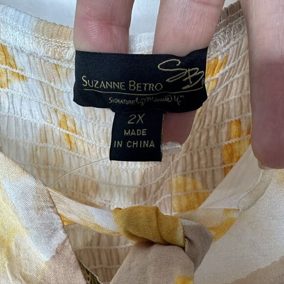 Suzanne Betro Tank Top Size 2X Yellow Floral Flowy - Picture 6 of 8